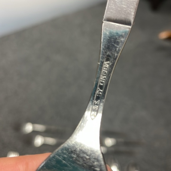 Oneida Spanish Court Lot of 24 flatware serving utensils Sterling Silver - Picture 7 of 7